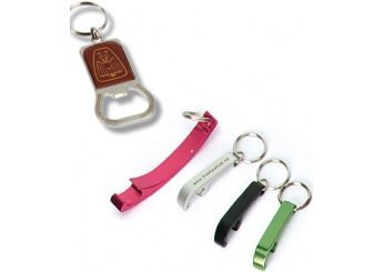 Abre-garrafas com porta-chaves