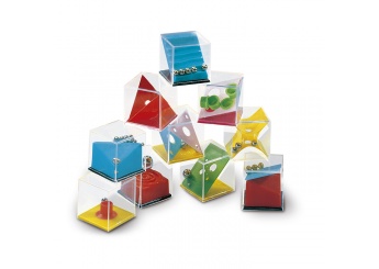 Sortido de puzzles em caixa de carto