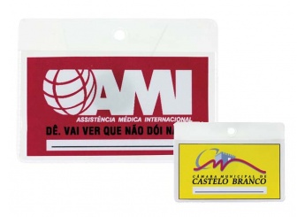 Crach identificador horizontal simples