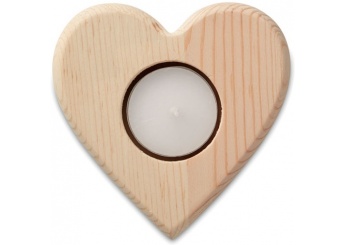 Porta-velas com forma de corao